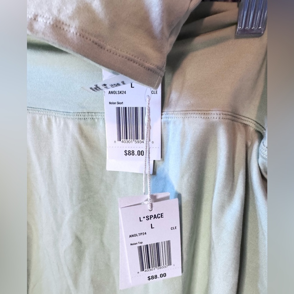 L Space Nolan Top & Skort Set Celery NWT Size Large - Picture 13 of 16